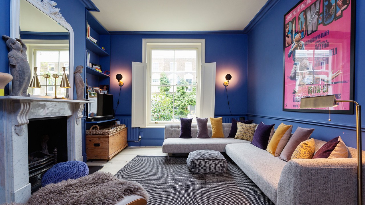 Photo of Livingroom in Oval