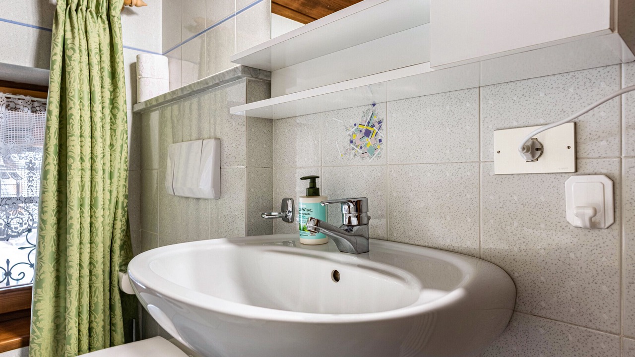 Photo of Bathroom in Mezzana