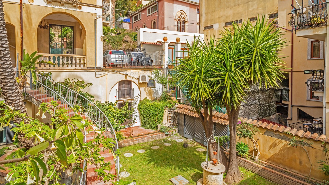Photo of Outdoor in Taormina City Centre