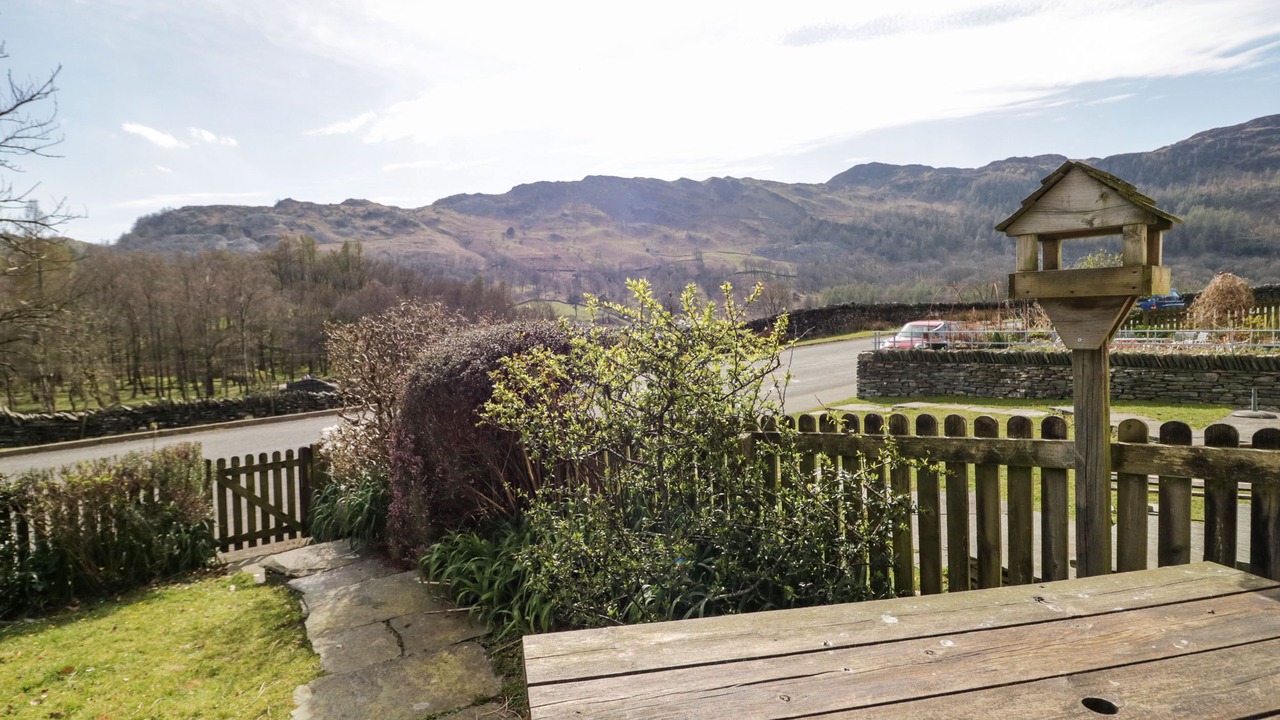 Photo of Outdoor in Chapel Stile