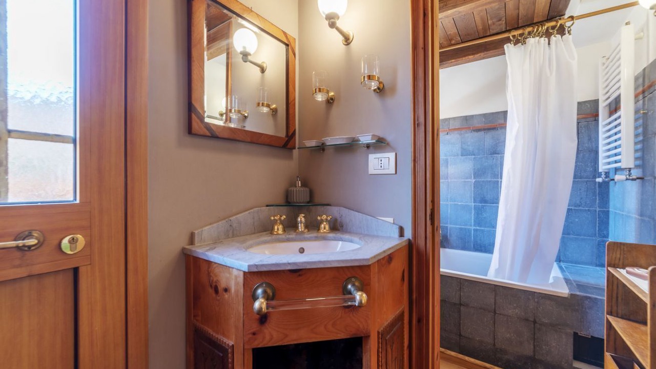Photo of Bathroom in Repubblica