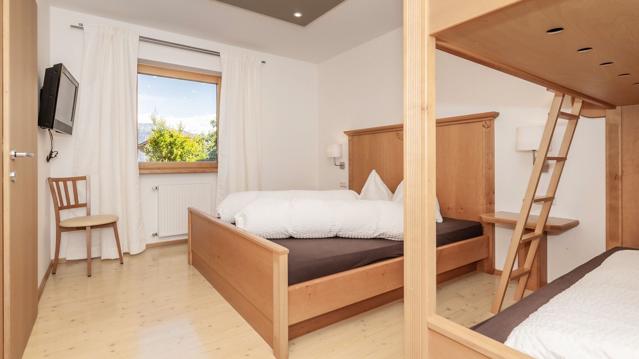 Photo of Bedroom in Appiano Sulla Strada del Vino