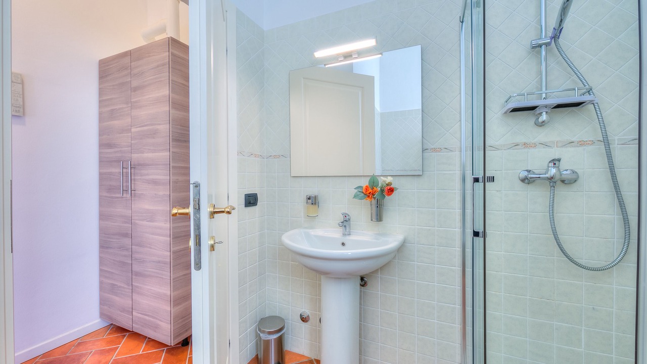 Photo of Bathroom in Arona