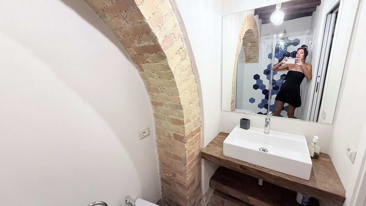 Photo of Bathroom in Poreta