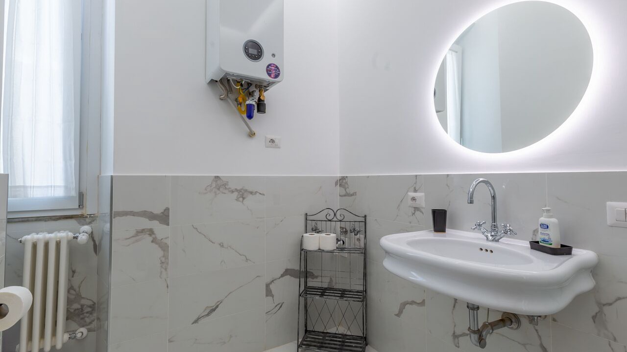 Photo of Bathroom in Marsala