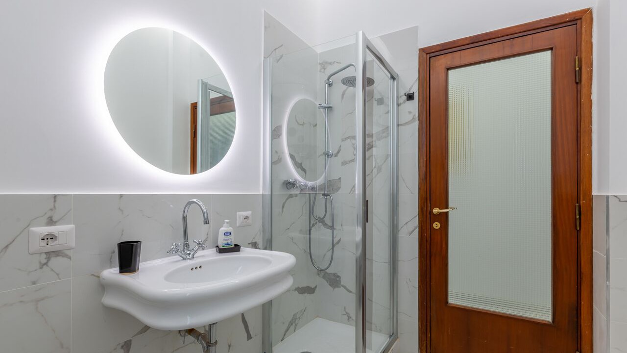 Photo of Bathroom in Marsala