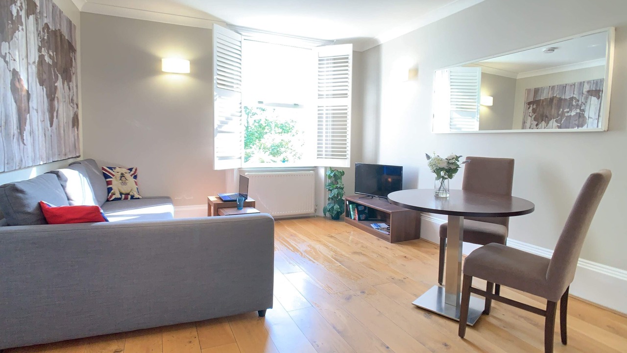 Photo of Livingroom in Tachbrook