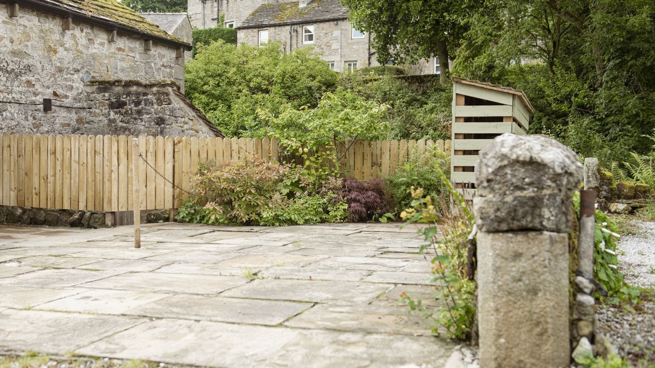 Photo of Others in Hebden