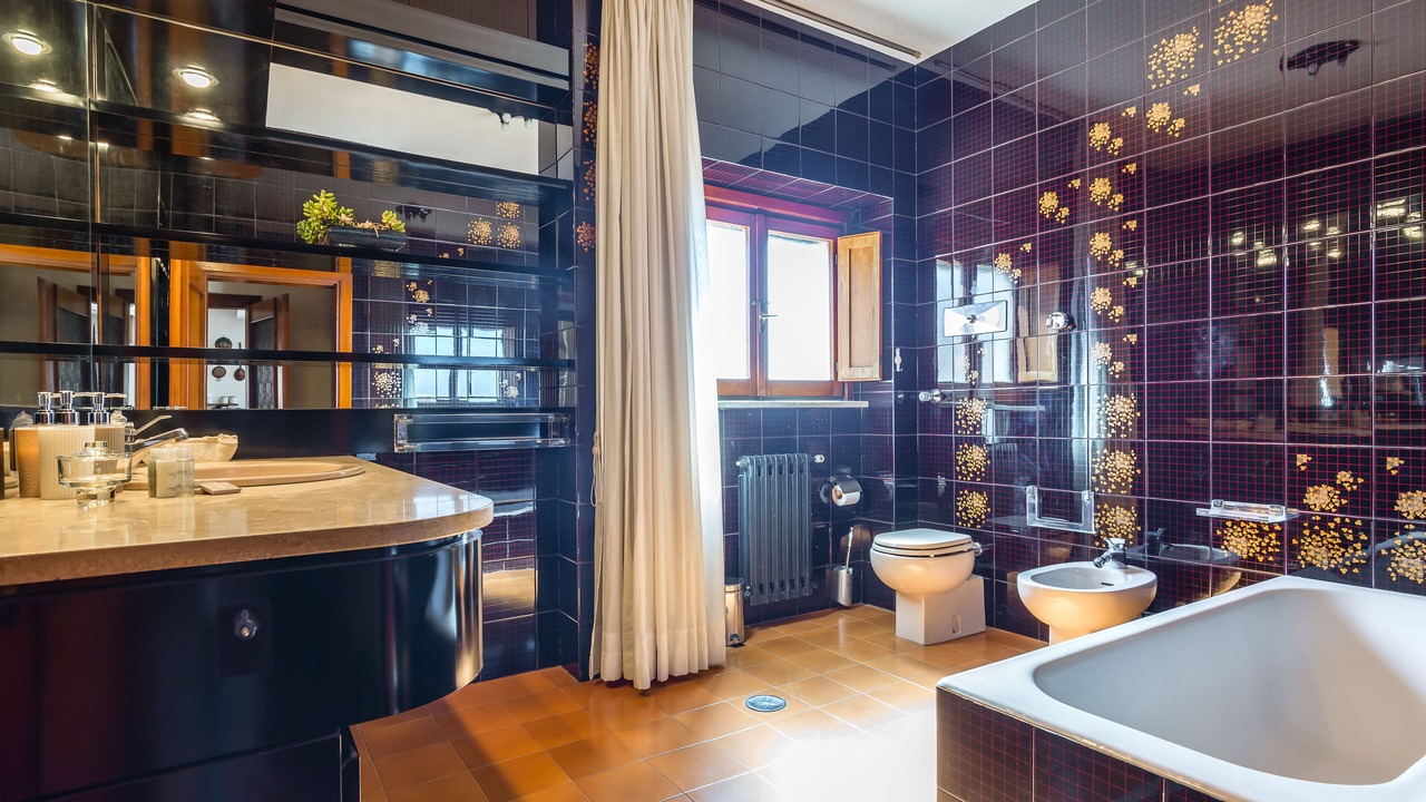 Photo of Bathroom in Arenella