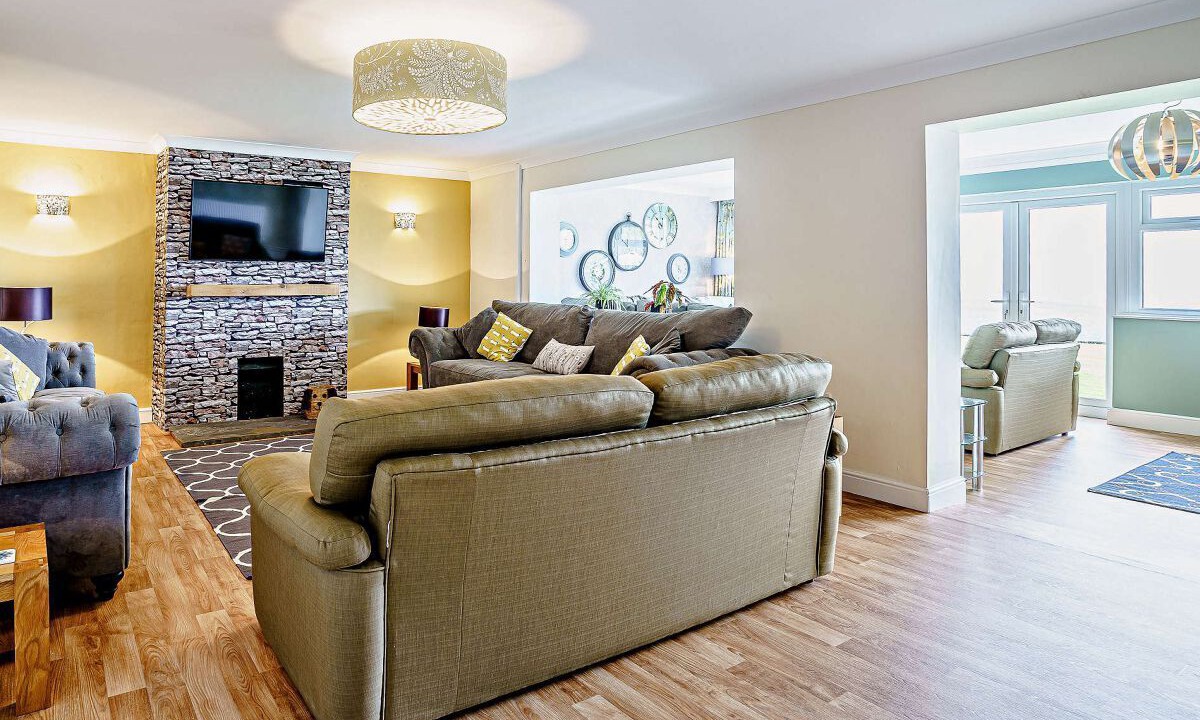 Photo of Livingroom in Margam