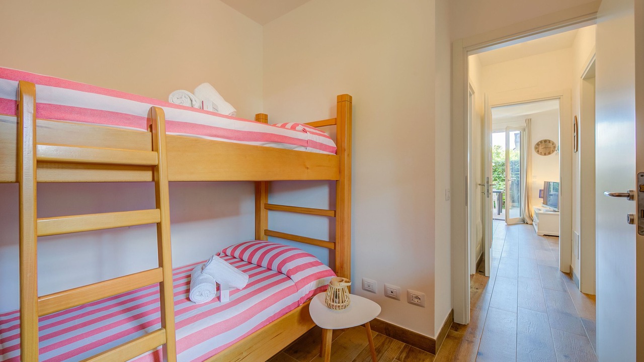 Photo of Bedroom in Padenghe sul Garda
