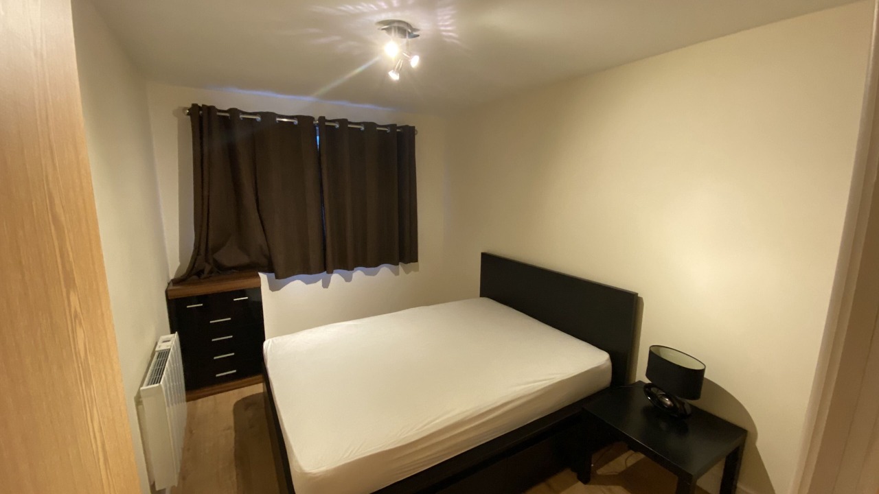 Photo of Bedroom in North Acton