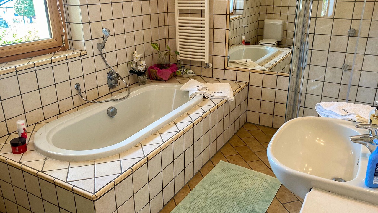 Photo of Bathroom in Colico Piano
