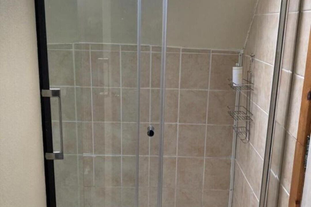 Photo of Bathroom in Kinallen
