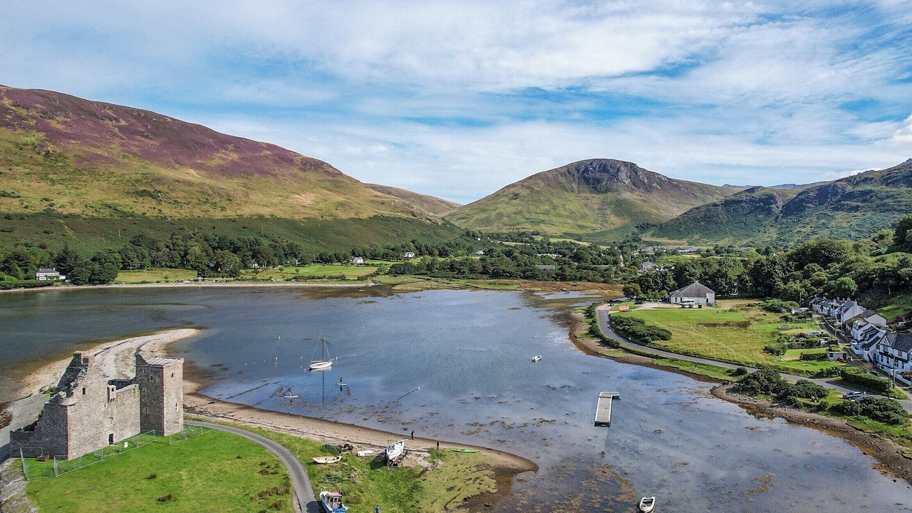 Photo of Others in Lochranza