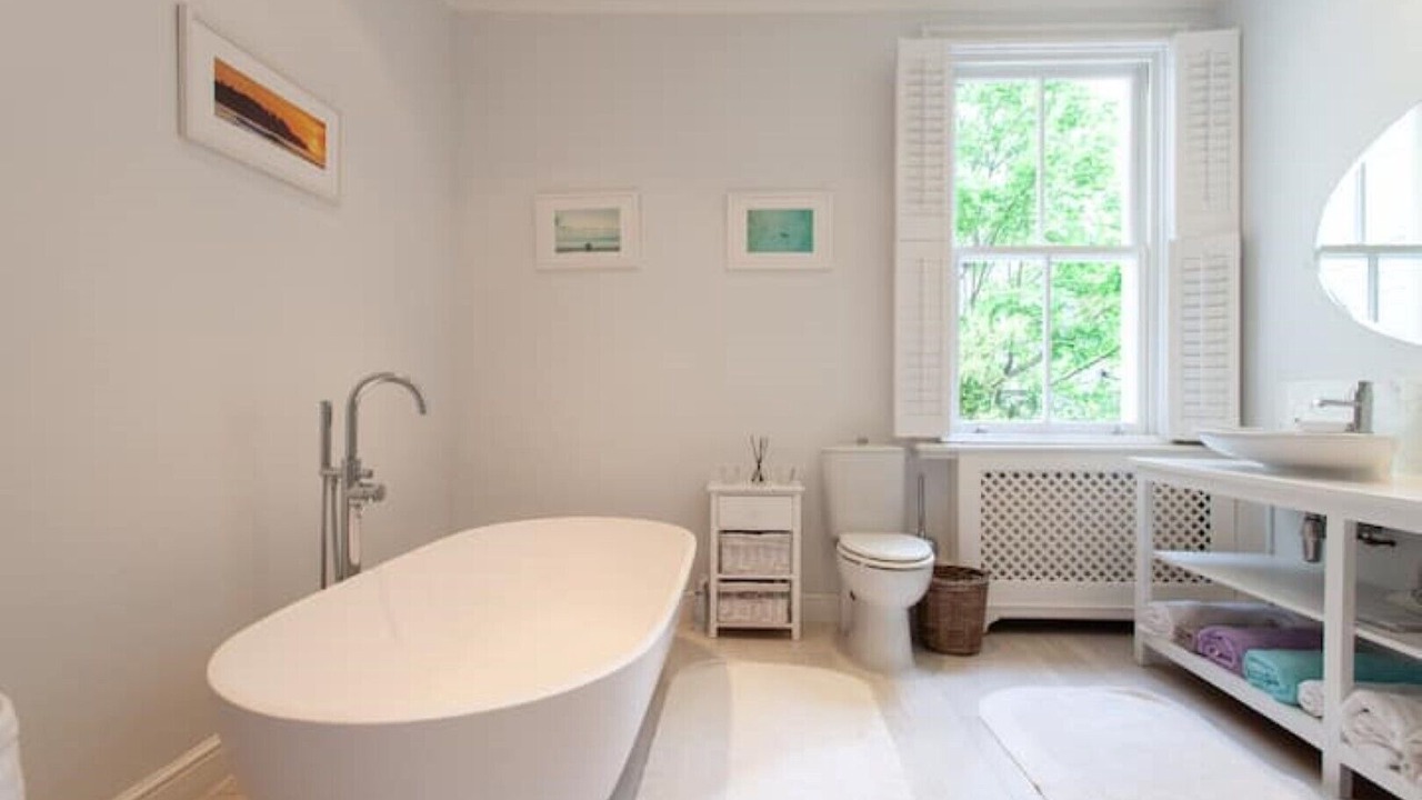 Photo of Bathroom in Town