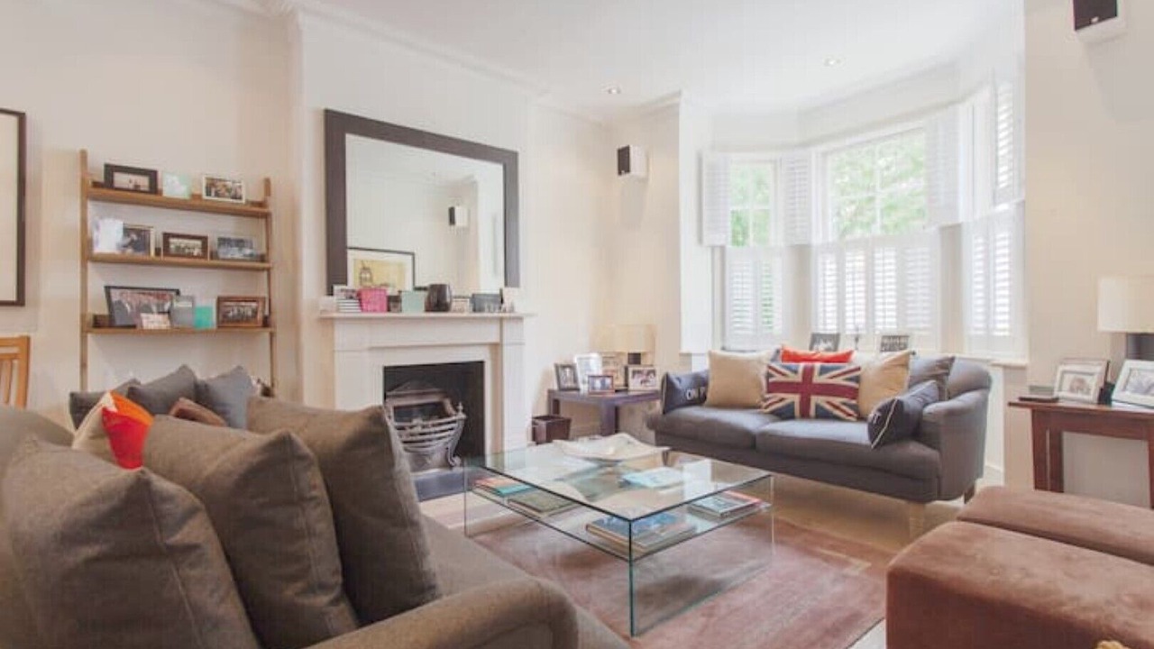 Photo of Bedroom in Town
