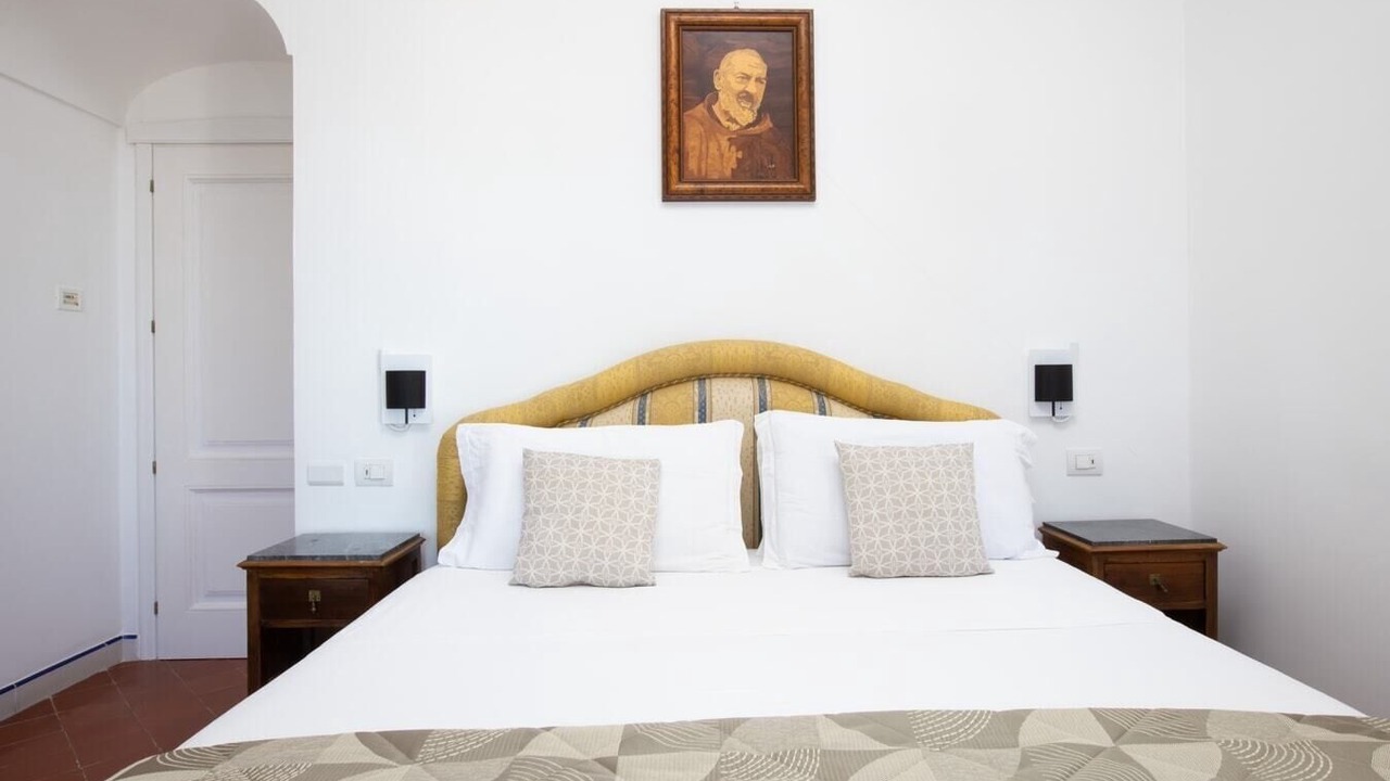 Photo of Bedroom in Sant'Agata sui Due Golfi