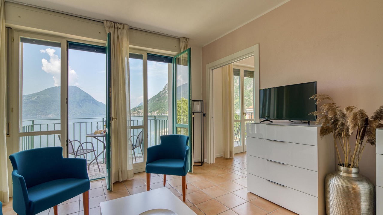Photo of Bedroom in Porlezza