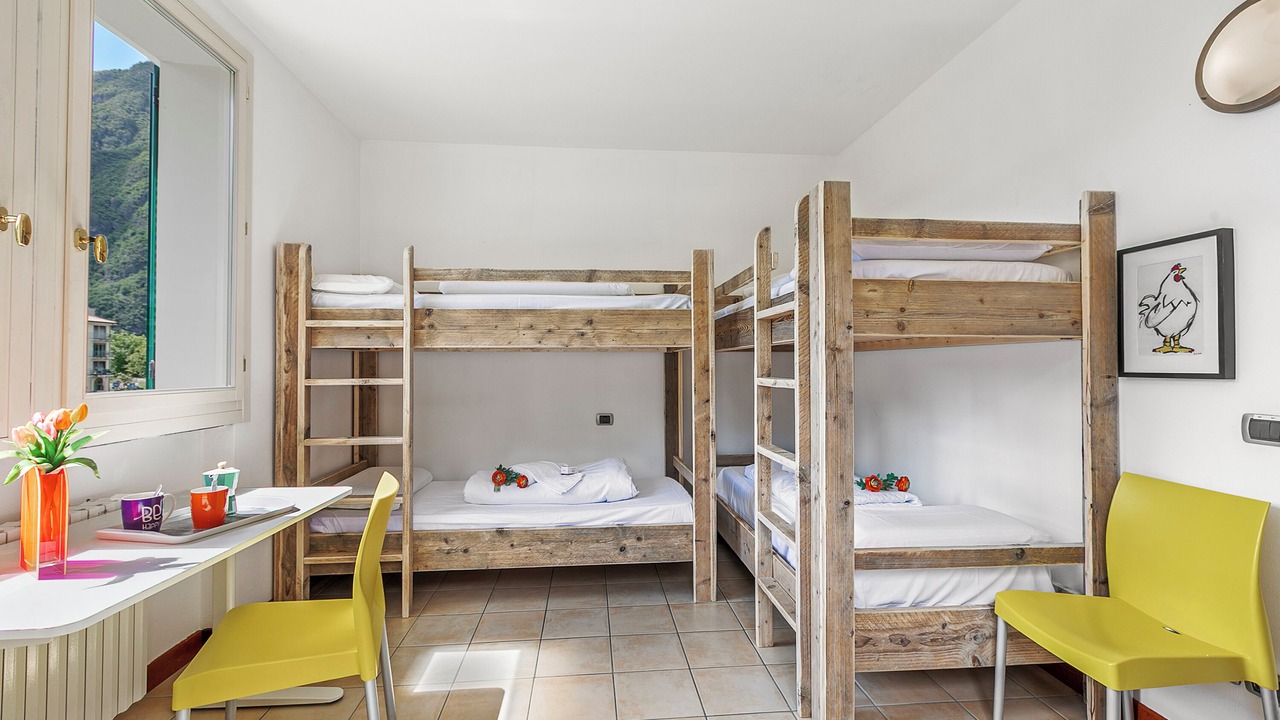 Photo of Bedroom in Porlezza