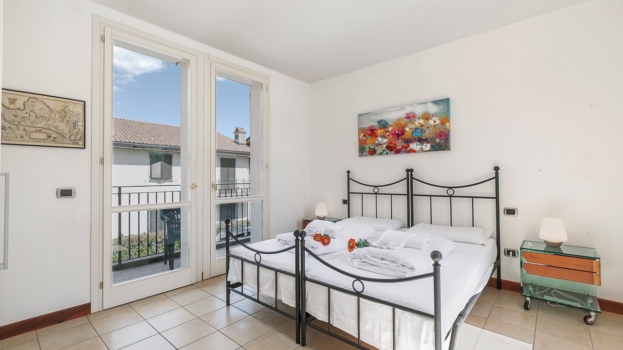 Photo of Bedroom in Porlezza