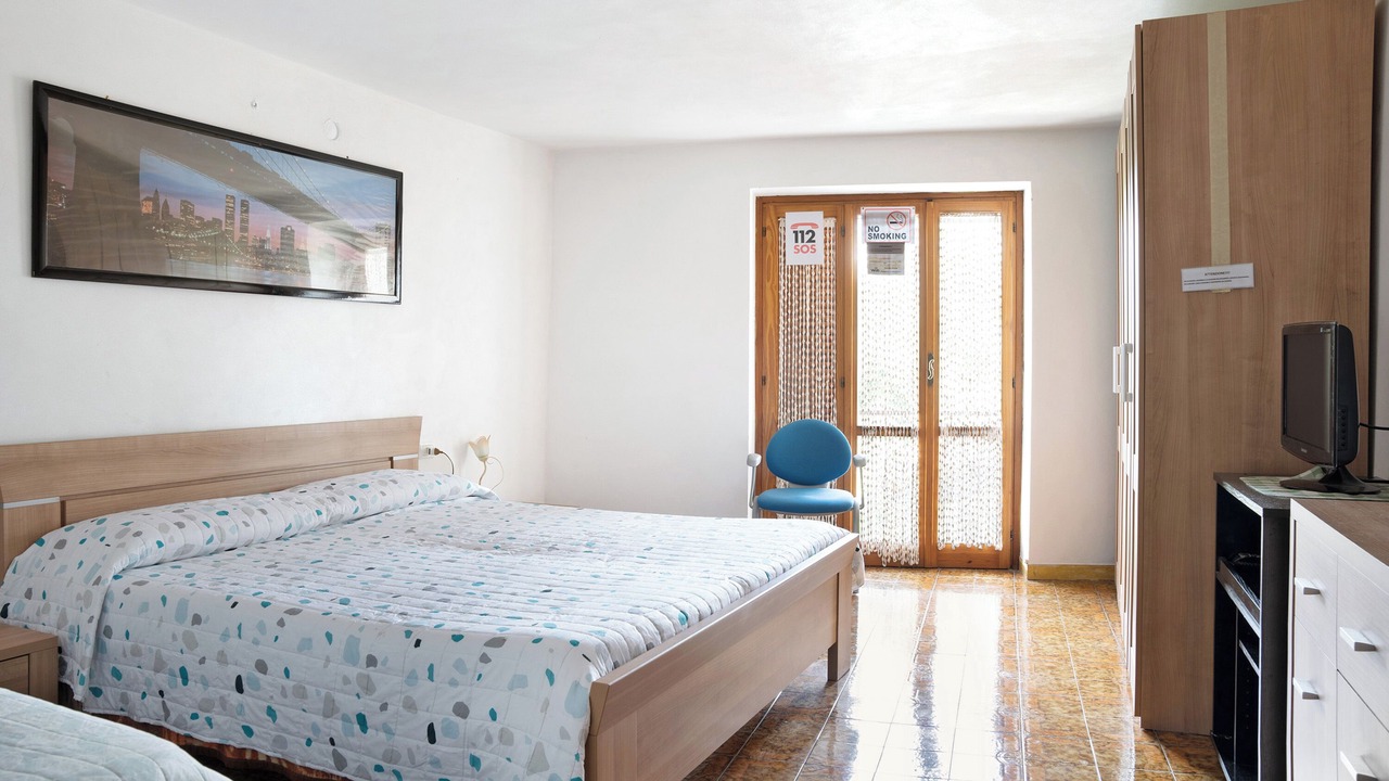 Photo of Bedroom in Farigliano