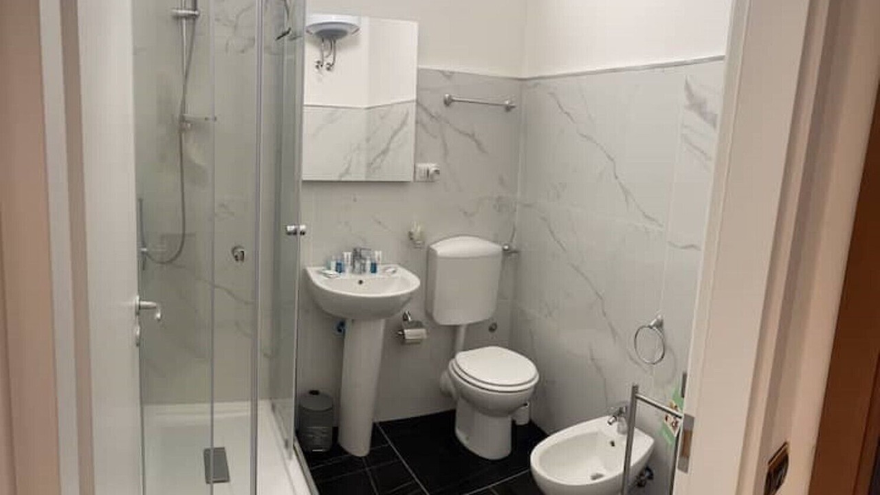 Photo of Bathroom in Aurelio