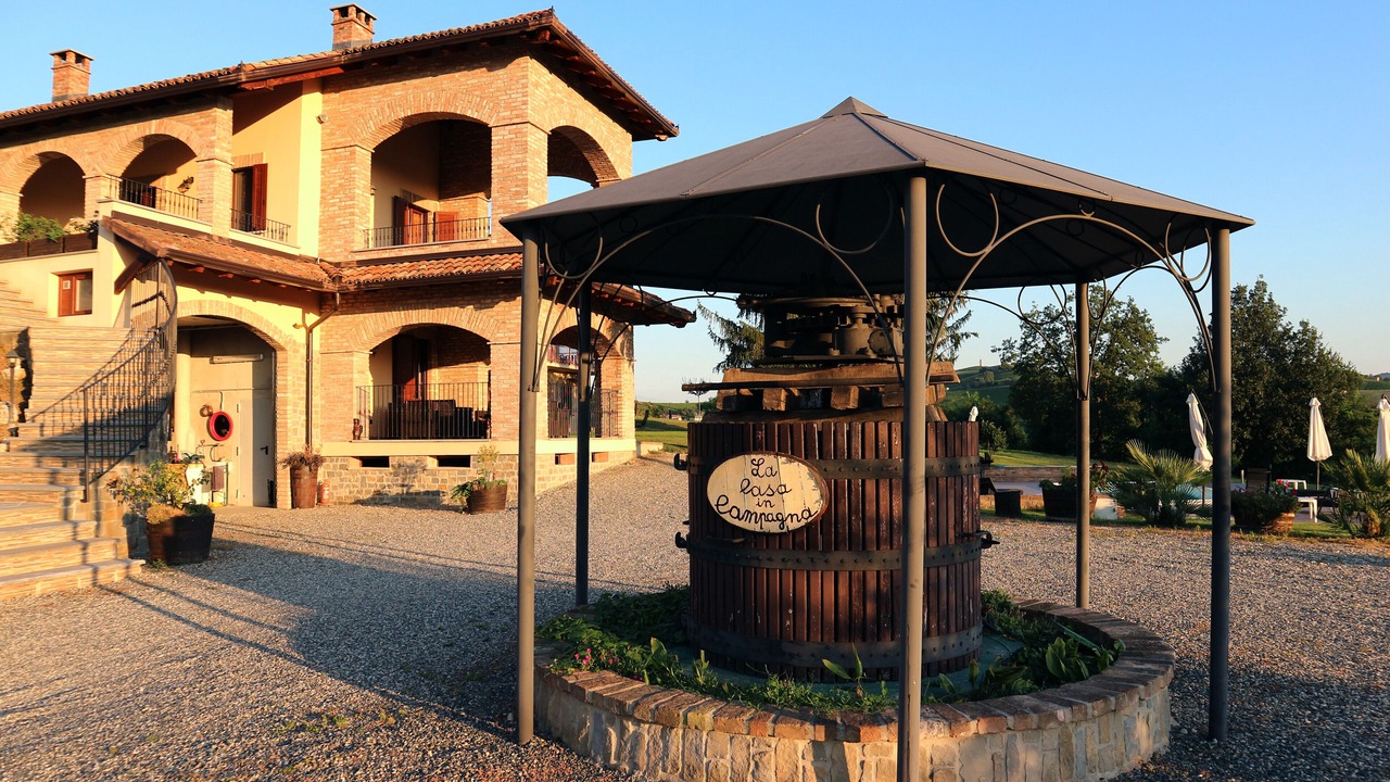 Photo of Outdoor in Calosso