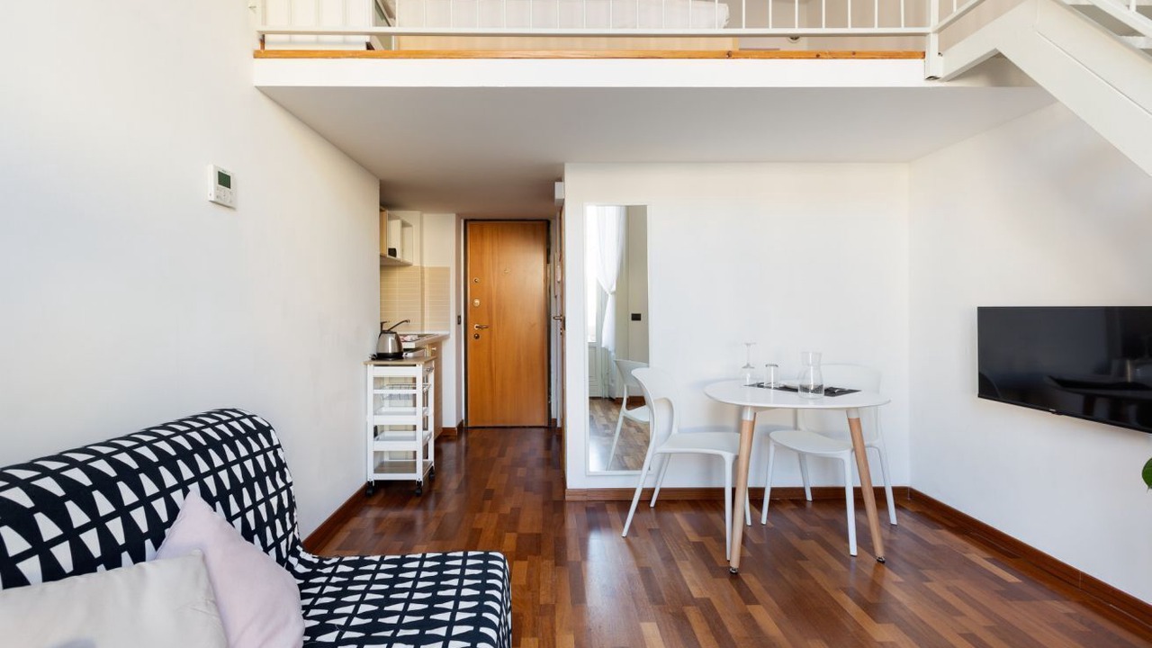 Photo of Livingroom in Magenta