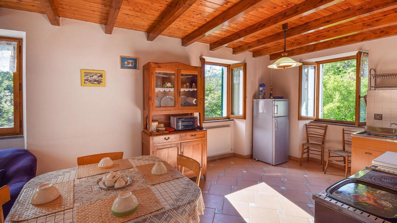 Photo of Bedroom in Santo Stefano dʼAveto
