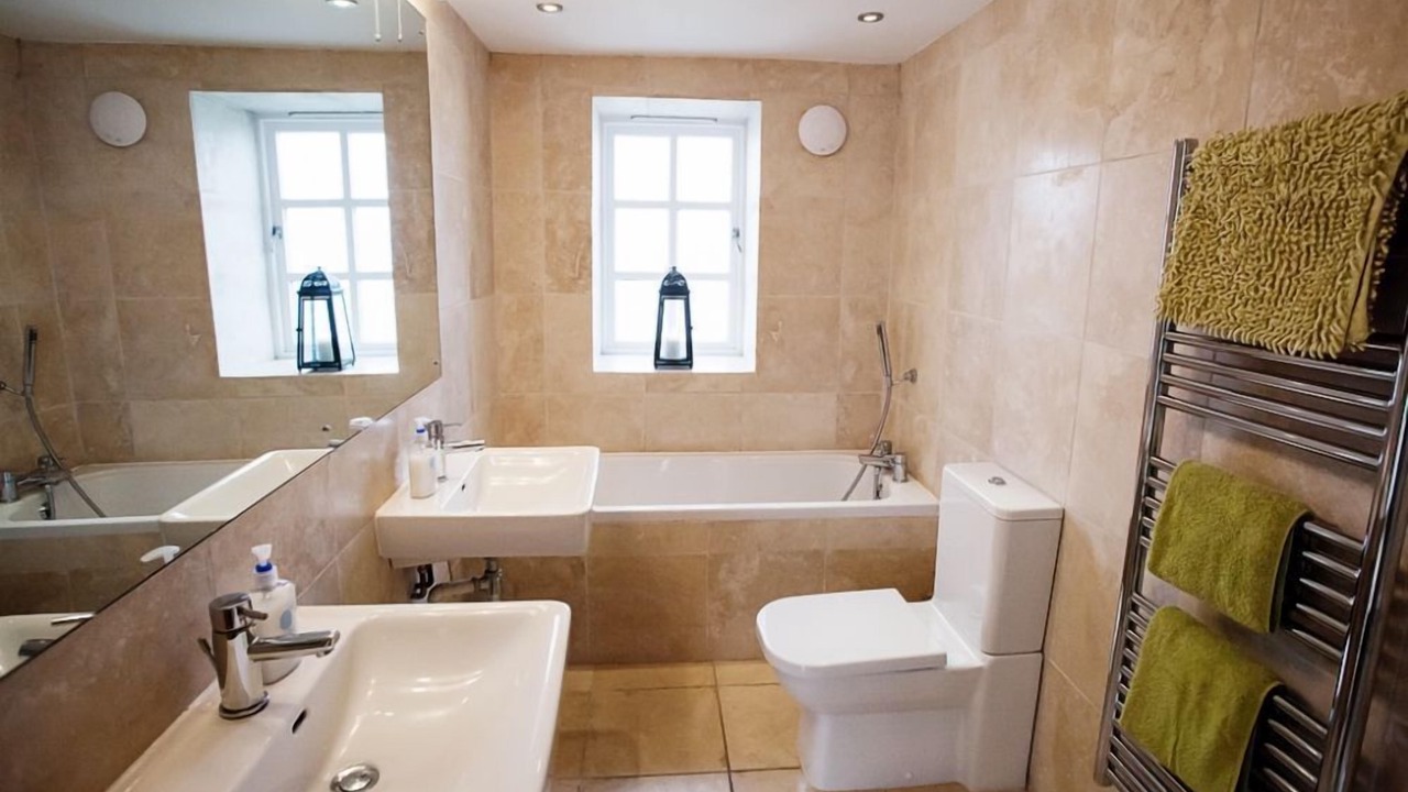 Photo of Bathroom in Llanfaethlu
