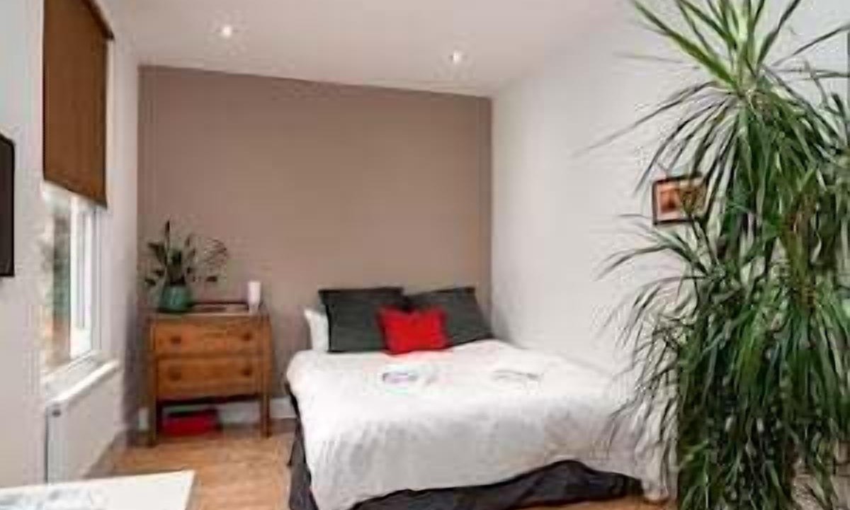 Photo of Bedroom in Belsize Park