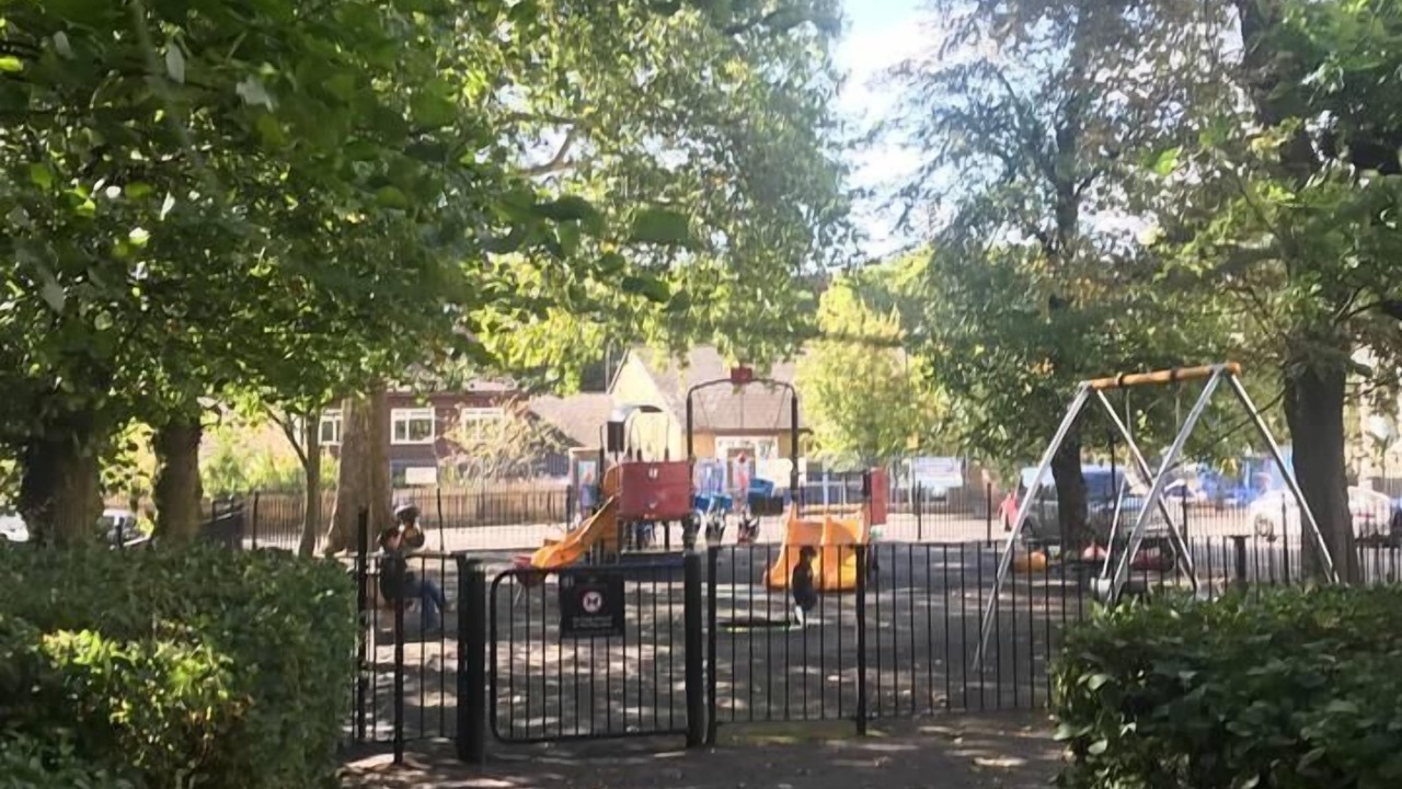 Photo of Others in Notting Hill