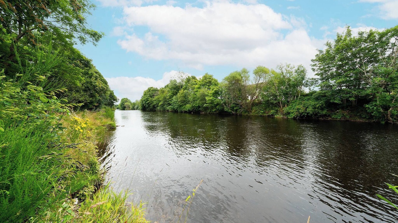Photo of Outdoor in Comrie