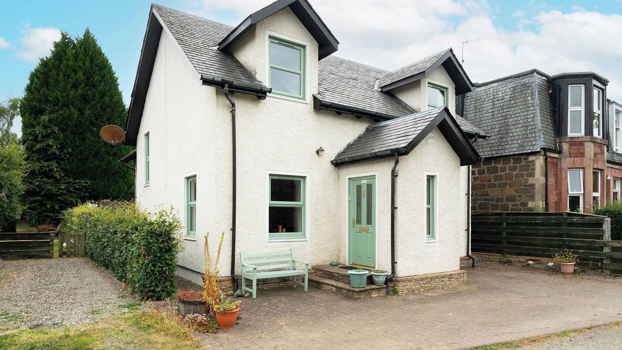 Photo of Outdoor in Comrie