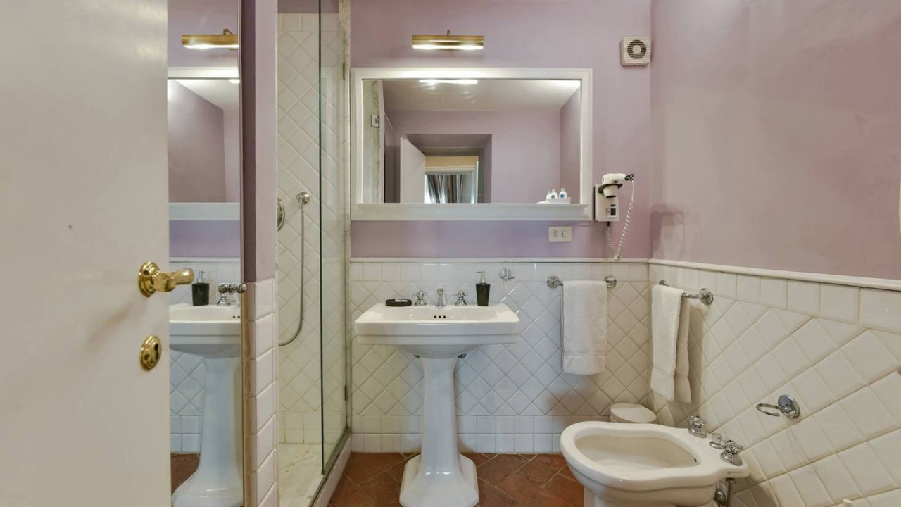 Photo of Bathroom in Santo Spirito