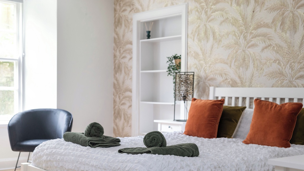 Photo of Bedroom in Newington