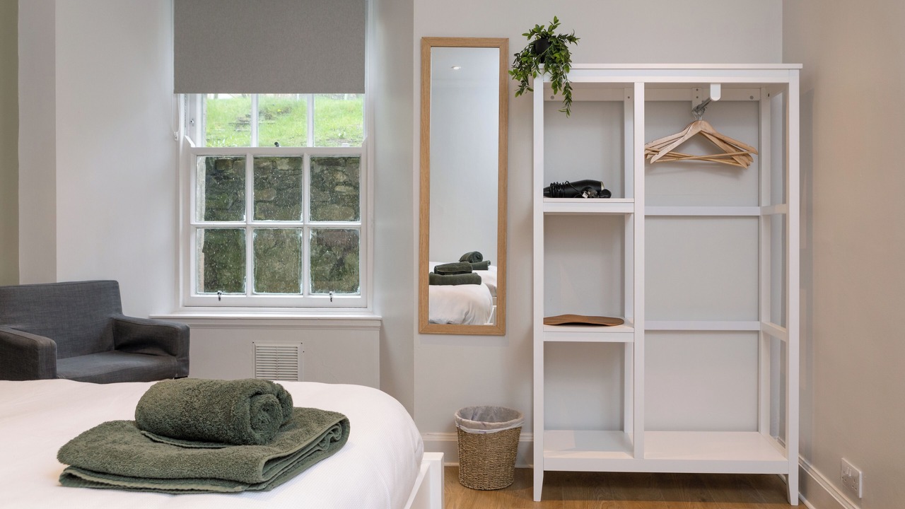 Photo of Bedroom in Newington
