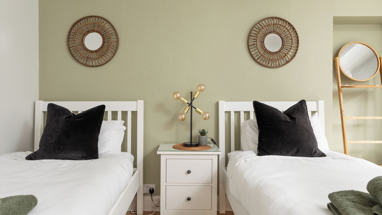 Photo of Bedroom in Newington