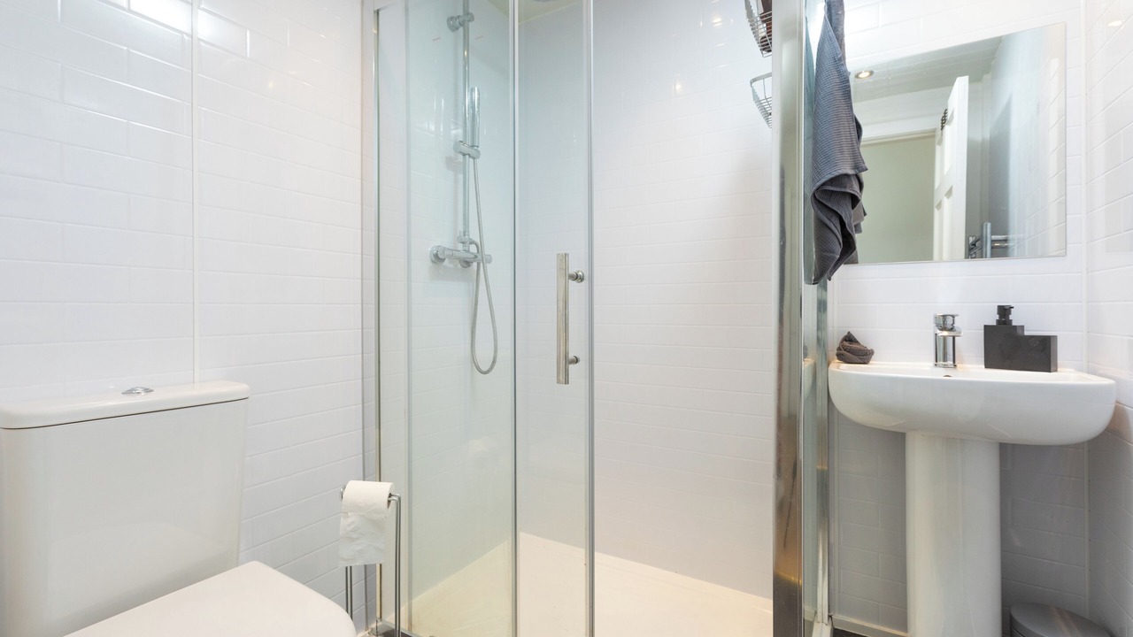 Photo of Bathroom in Newington