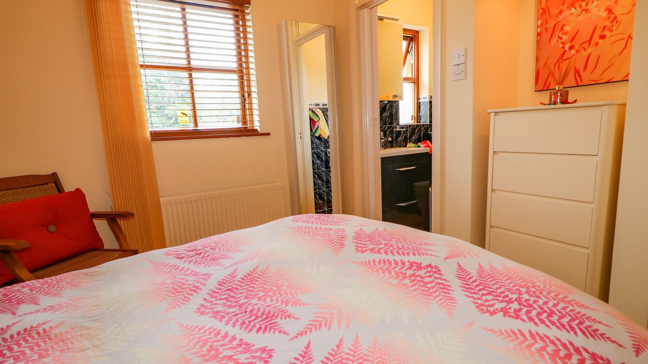 Photo of Bedroom in Belleek