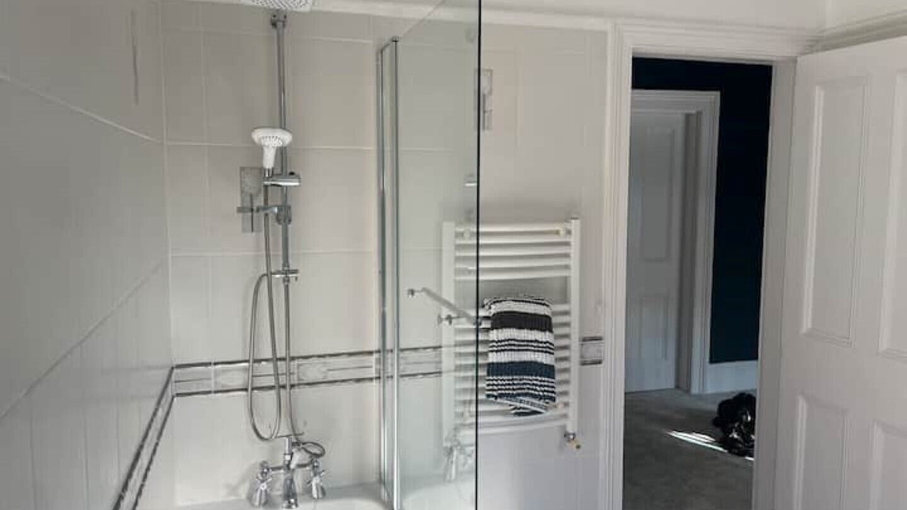 Photo of Bathroom in Roundham