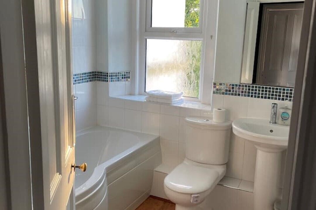 Photo of Bathroom in Roundham