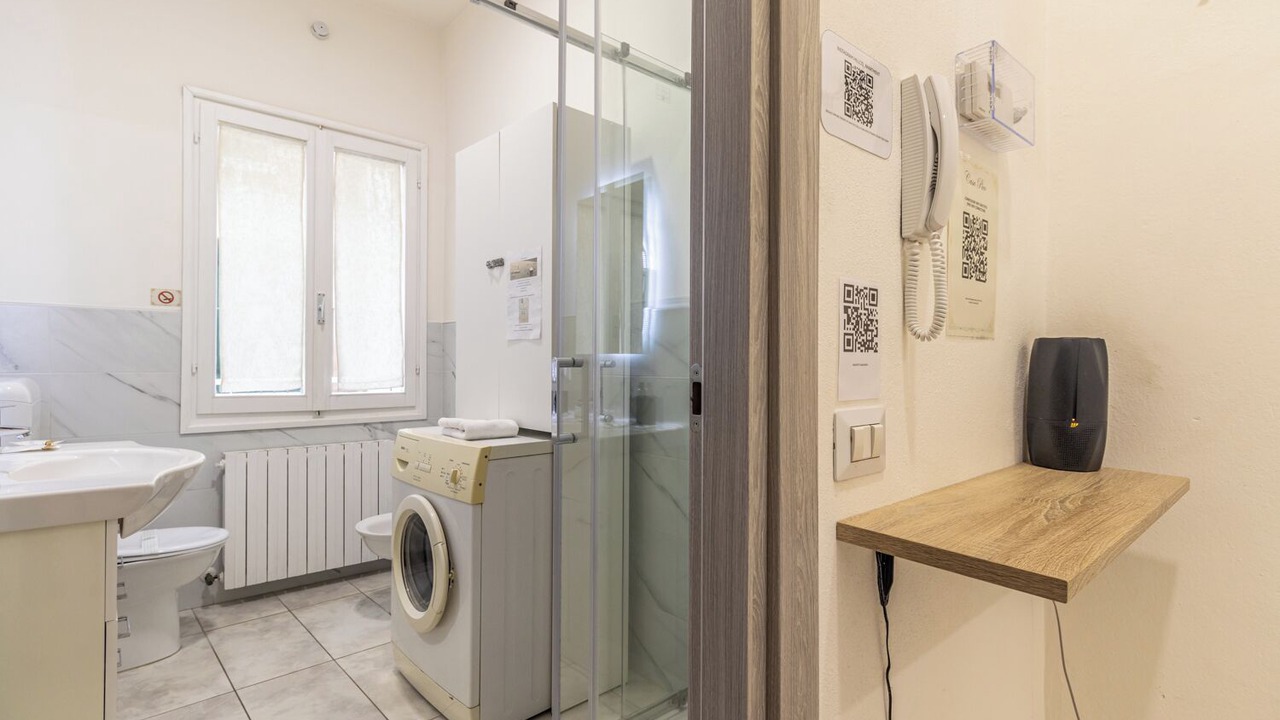 Photo of Bathroom in Mirandola
