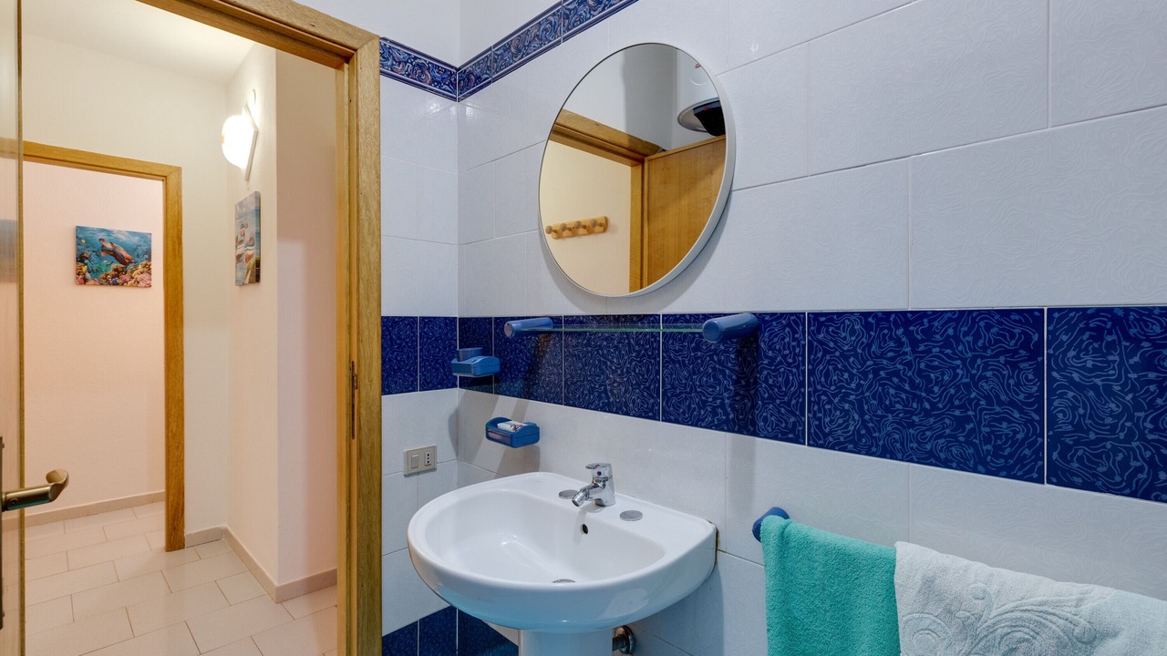 Photo of Bathroom in Torre dei Corsari