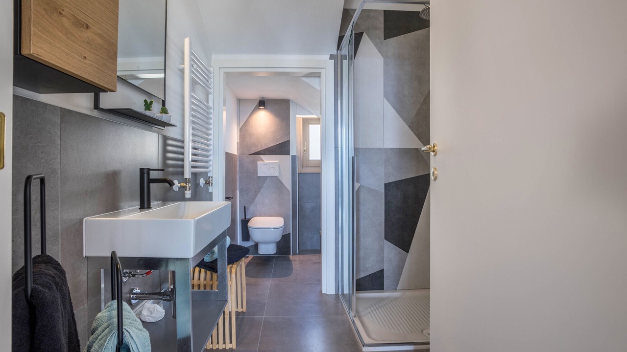 Photo of Bathroom in Aer