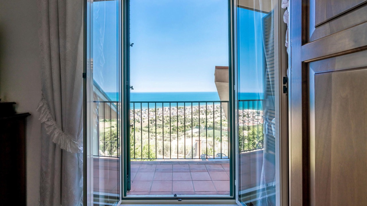 Photo of Bedroom in Roseto degli Abruzzi