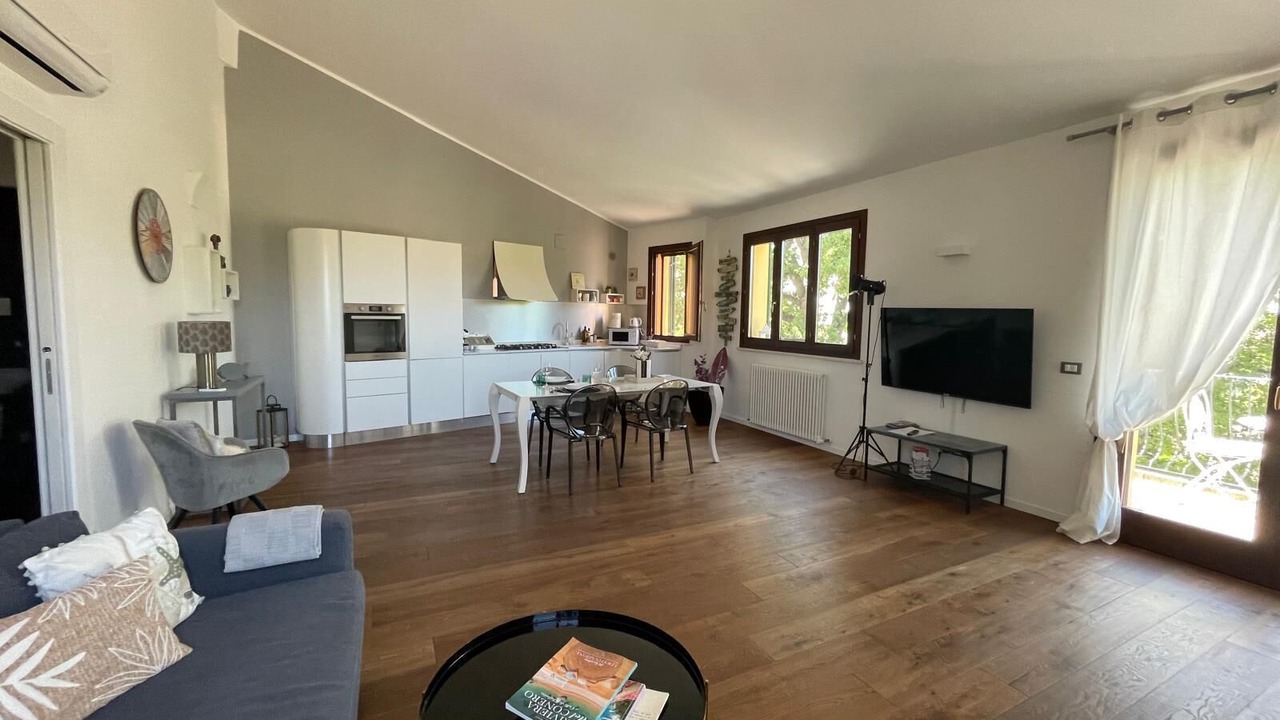 Photo of Livingroom in Sirolo