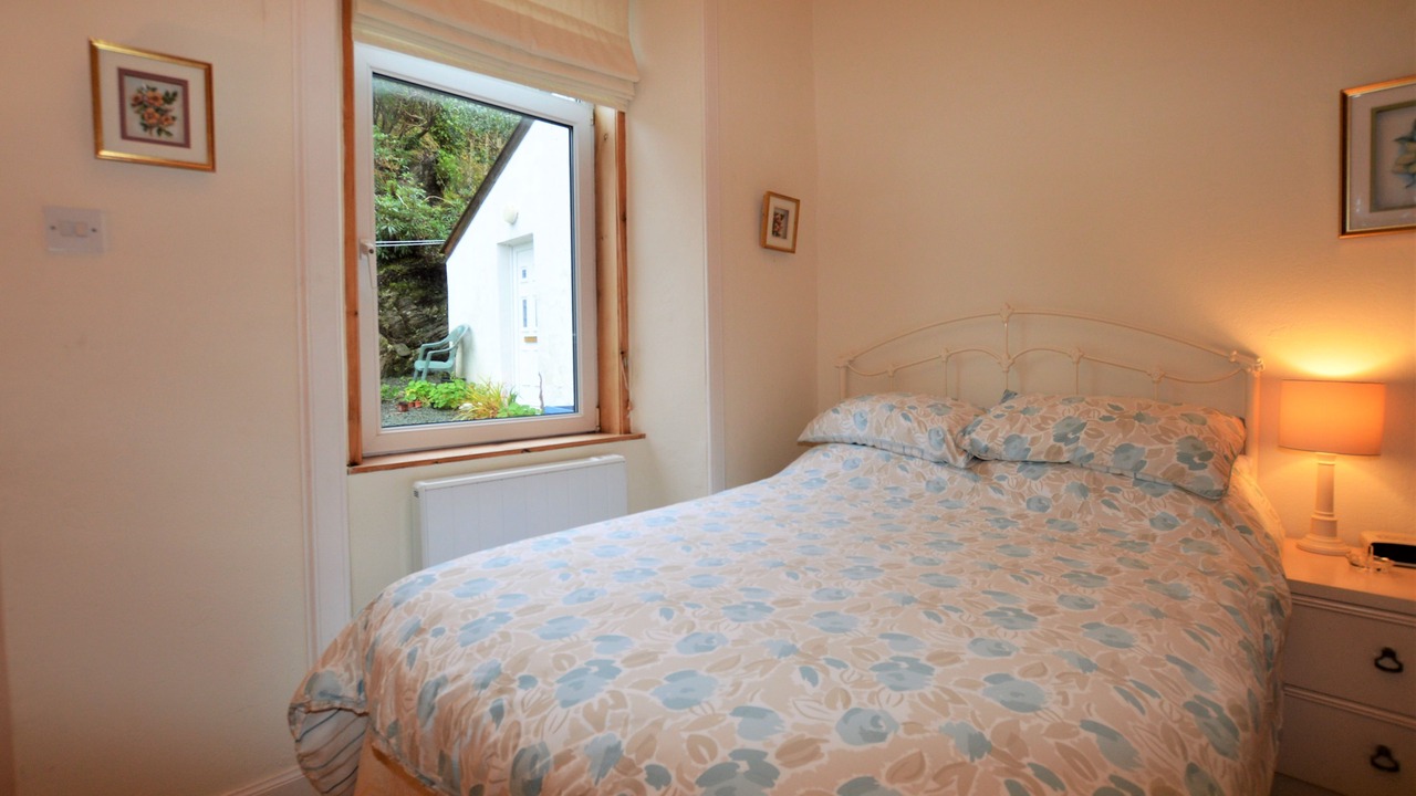 Photo of Bedroom in Tighnabruaich