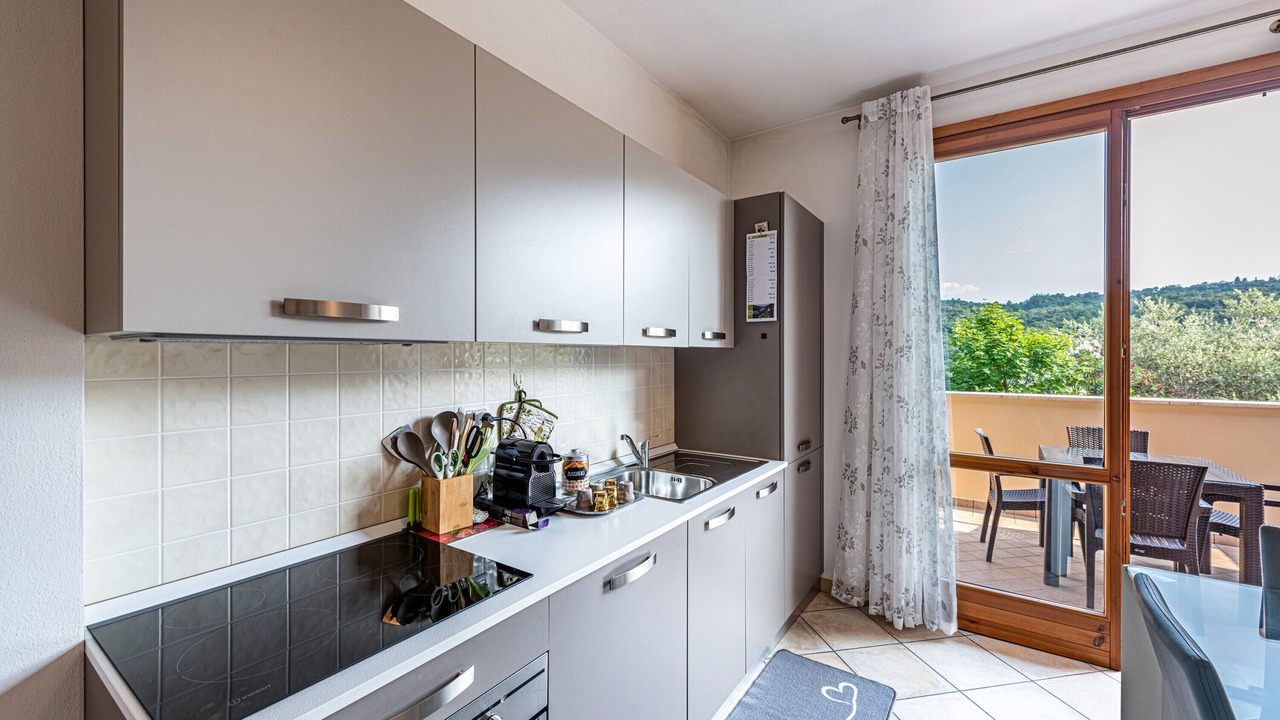 Photo of Kitchen in Roe
